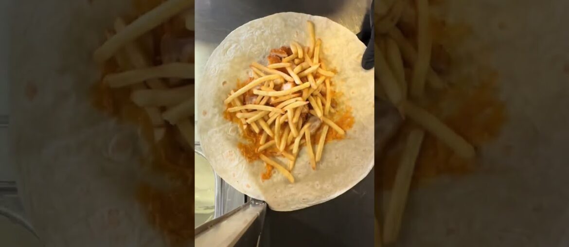 French Tacos Viande Tenders & Sauce Algérienne & Gruyère & Frites #BR3 #eating #tacos #Foodie #food French Tacos Viande Tenders & Sauce Algérienne & Gruyère & Frites #BR3 #eating #tacos #Foodie #food