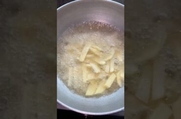French Fries Recipe 🍟 / Easy Snaks For Morning 😍 #frenchfriesrecipeathome #cooking #foodie