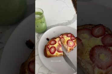 high protein crunchy french toast #highprotein #gymgirls #viral #trendingshorts #recipes #mealprep