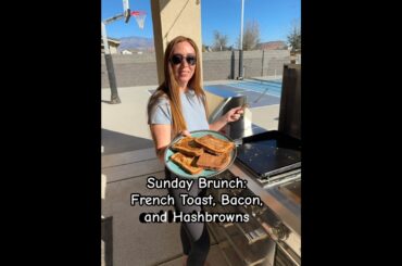 Sunday Brunch: French Toast, Bacon and Hashbrowns #foodtok #frenchtoast #bacon #hashbrowns #brunch