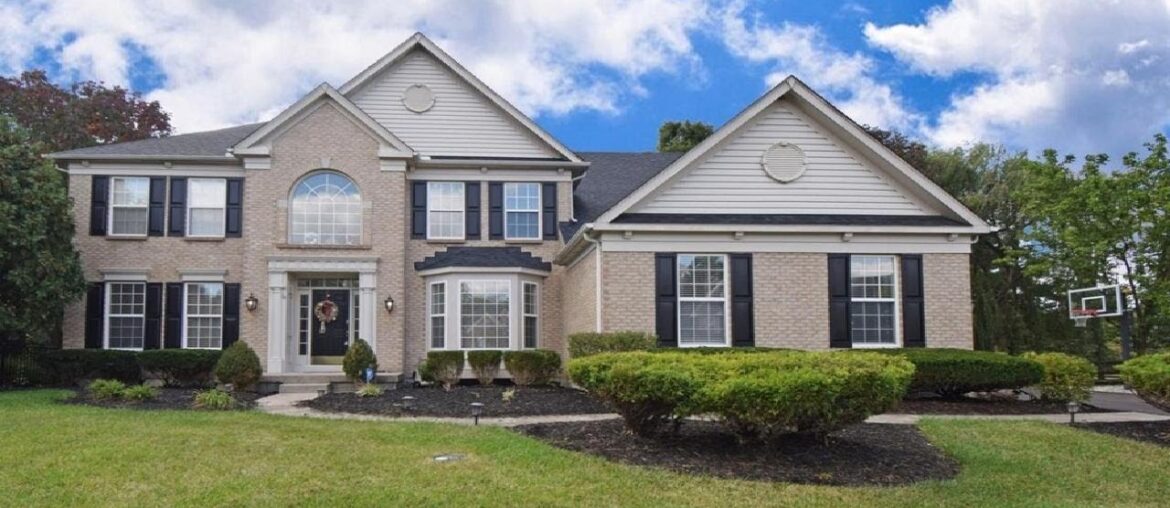 5747 Richmond Park Dr, Mason, OH Presented by Team Proven Home Pros | Cincinnati & Dayton OH.