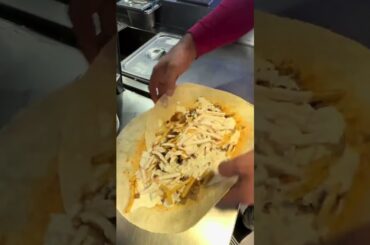 French Tacos 4 Viande & Sauce Gruyère & Frites  #BR3 #eating #tacos #Foodie #food