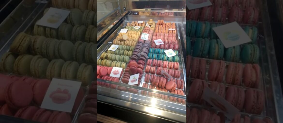 French Macarons #foodlover #macaron #frenchfood #snacks #pastry #food #sweets #shorts #treats #yummy