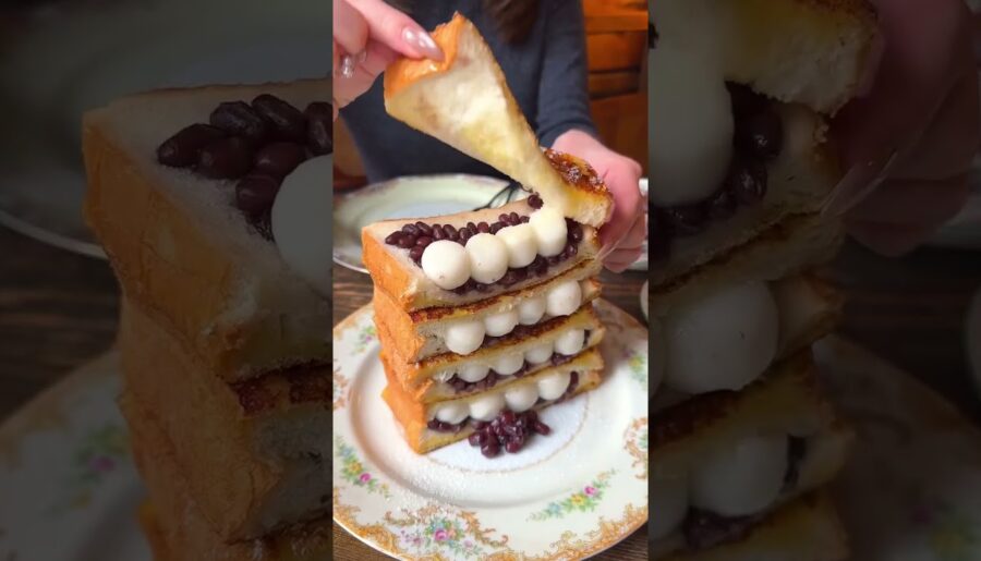 Mochi & Red Bean Butter French Toast Heaven in Tawaramachi #japan #dessert #japanesebreakfast