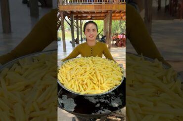 Cooking yummy crispy French fries recipe