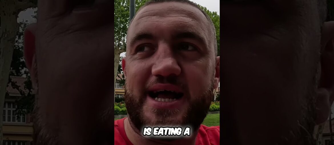 French Food Adventure  Burger Surprise in Paris! #mashtag