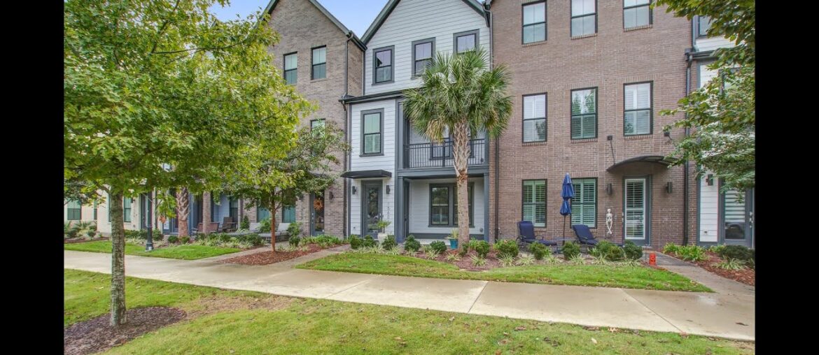 Andrea Bell | 1560 Hancock Street | Mount Pleasant ,  SC