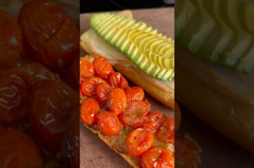 Gourmet Avocado & Roasted Tomato Baguette 🥪 Professional Lunch Prep #shorts