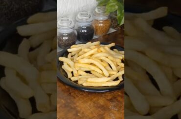 👉 “Market सारखे Crispy French Fries घरी बनवायचे आहेत? मग ही trick बघा!”