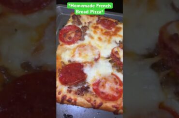 This Homemade French Bread Sausage & Pepperoni Pizza is Everything 🔥 #food #pizza #frenchbreadpizza