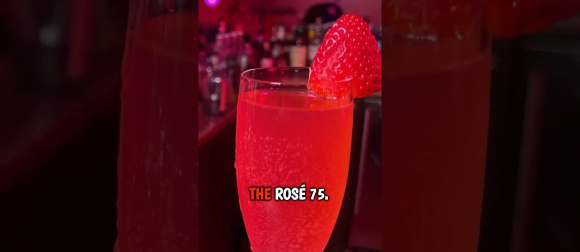 🥂 Rosé 75 for Valentine’s Day ❤️🍓#ValentinesDayCocktails #Rose75 🥂🍓