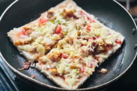 എളുപ്പത്തിൽ ബ്രെഡ് പിസ്സ തയ്യാറാക്കാം/Bread pizza recipe/How to make bread pizza/Bread pizza/Pizza