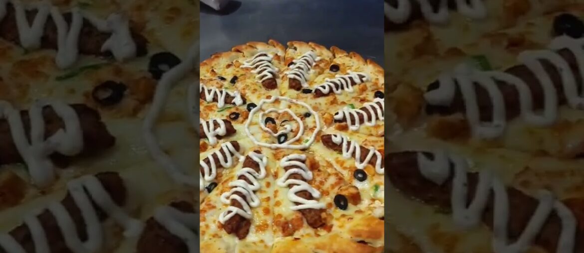French kabab Pizza white sauce