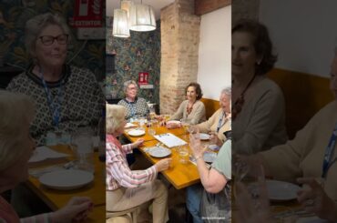 ¡Las Abuelas Viajeras de Enjoy aterrizan en Francia: han comido en Les Amis Wine Bar! 🇫🇷🤤