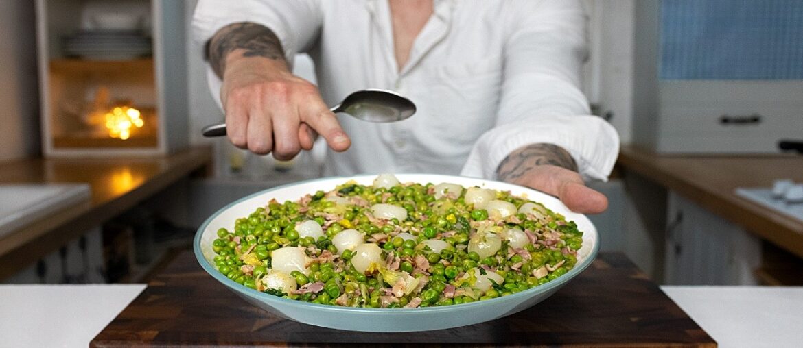 This French Pea Recipe is Rustic, Hearty, and So So Good This French Pea Recipe is Rustic, Hearty, and So So Good