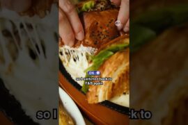 French Food at a Hawker Centre?! 🍽️😮 #8dayseat #8dayseathawker #frenchfood #pizza #sghawker