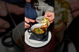 Authentic French bistro in Vegas?!🇫🇷🎲 #lasvegasfood #vegasfood #frenchfood #frenchcuisine #bistro