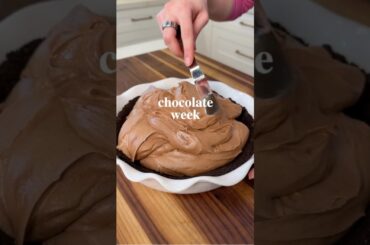 French Silk Pie (no raw eggs!)