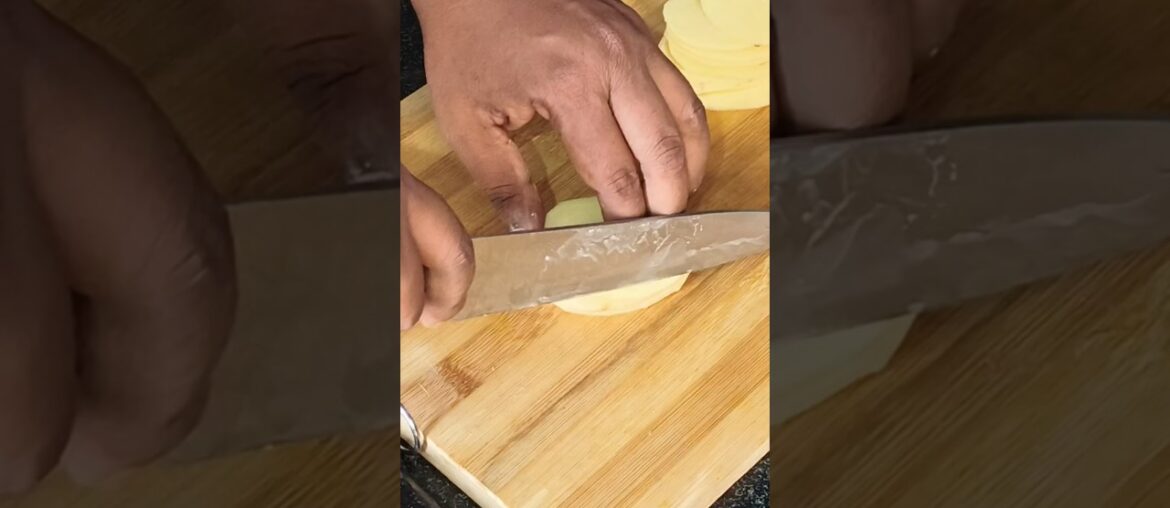 🤤Village Style French Fries 😋 Crispy Desi Aloo Fry #shorts #shortsfeed#youtubeshorts