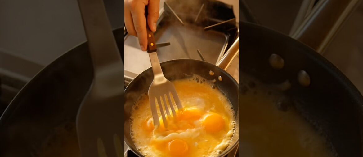 Omelette 😀 French Style Omelette #streetfood #foodie #foodforfoodies #food