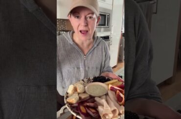 Farmer's Market-Inspired Snack Plate