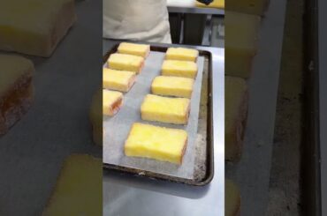 500-Calorie Honey Butter Anko Toast in Namba, Osaka 🍯🧈 #japan #dessert #cake #japanesecity #pancake