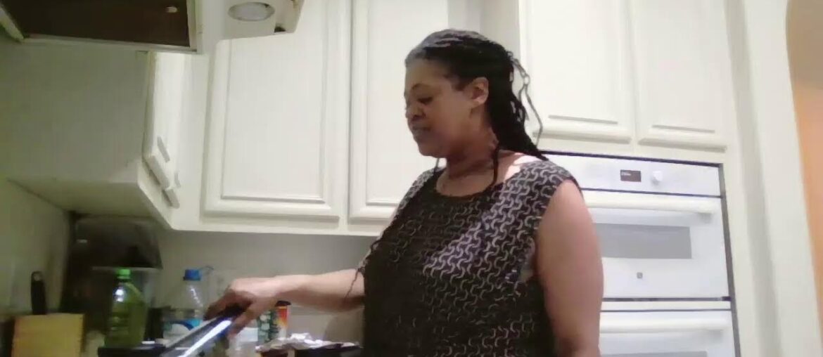 Cooking Fried Chicken , Texas Toast, and French Fries. #cook #cooking #food #foodie Cooking Fried Chicken , Texas Toast, and French Fries. #cook #cooking #food #foodie