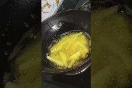 Easy Homemade French Fries Recipe (Step-by-Step) #youtubeshorts #food