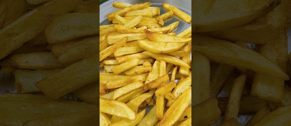 How To Make Instant Crispy French Fries At Home। French Fries Recipe। Chand k par chalo। #ytshorts