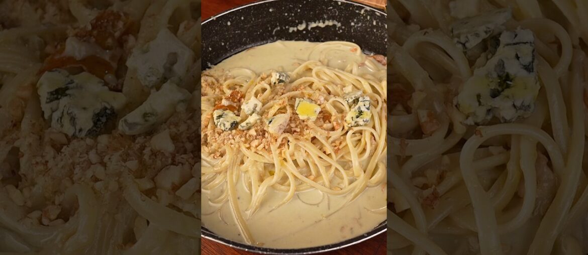 Creamy Gorgonzola Pear Pasta (15-Min Gourmet Recipe!)