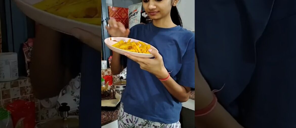 French fries 🍟#frenchfries #youtubeshorts #viral #trending #shorts #funkygossips #recipe #snacks