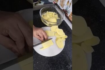 Crispy french  fries detail recipe link description box me #food #frenchfries #potato