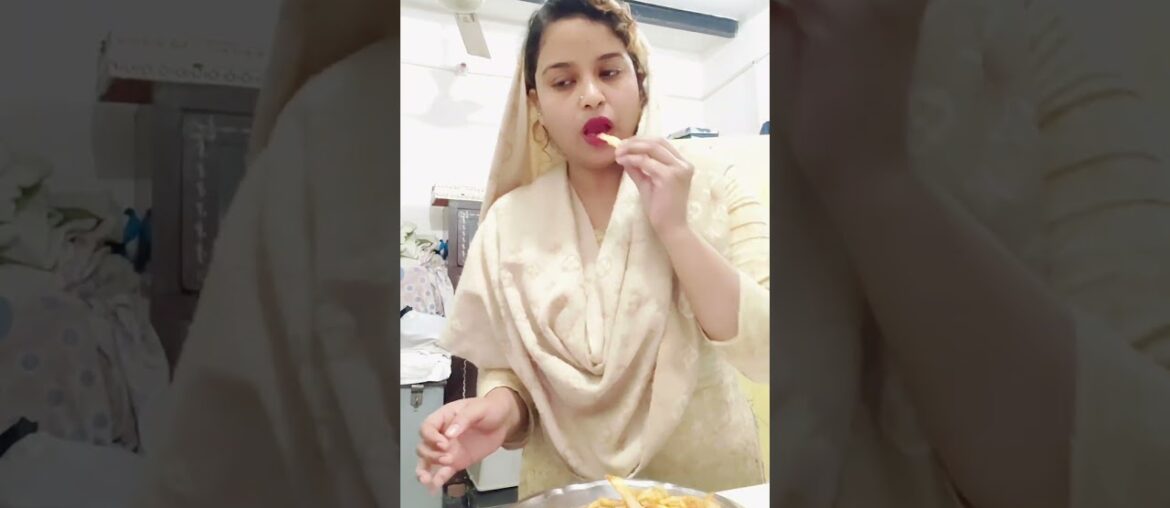 Ghar par hi banaye French fries 🍟#shortvideo #minivlog #sarfrazandnisha