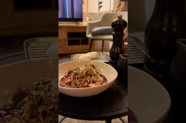 French Eggs in Red Wine 🇫🇷 | The Dish You’ve Never Heard Of (Œufs en Meurette)