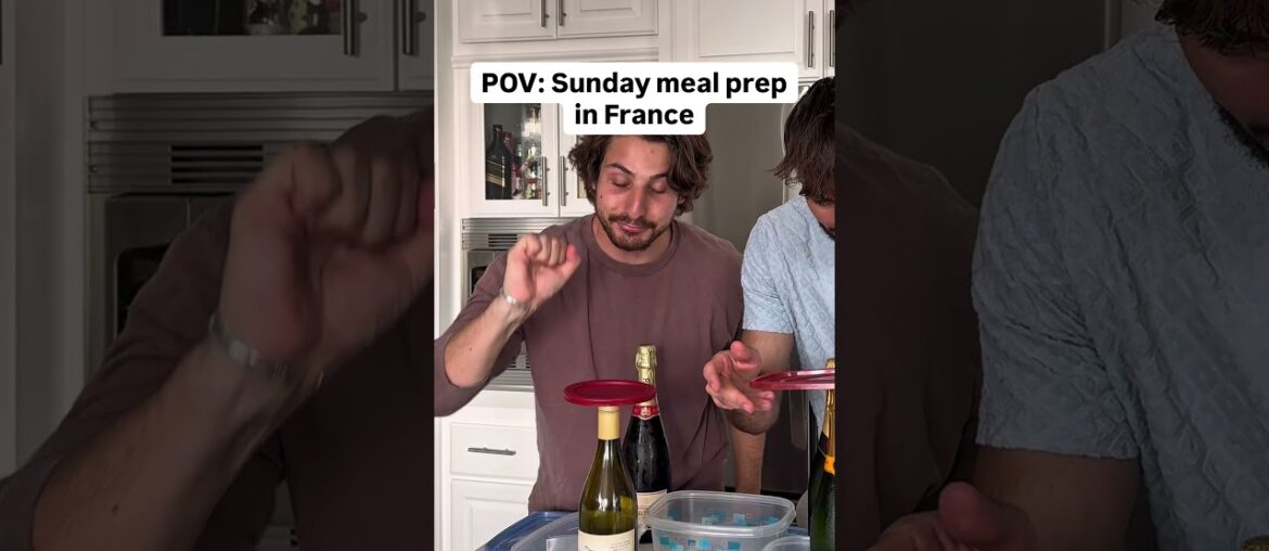 We can’t be the only ones 😂🇫🇷 #French #France #USA