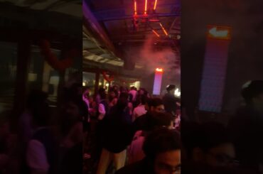 #dj #housemusic #whowillbemylifepartnerta #cocktail #club #nightlife #nothingimposibleinthisworld