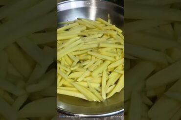 How to Make Crisp French Fries recipe by Desi tarka hub #shorts #viral #youtubeshorts #fries