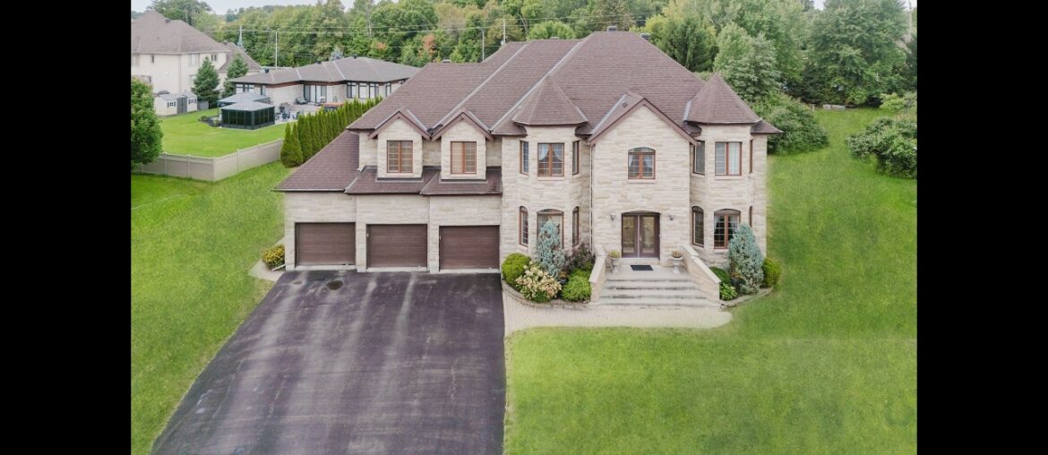 5472 Wicklow Drive, Ottawa, Ontario K4M 1C4 5472 Wicklow Drive, Ottawa, Ontario K4M 1C4