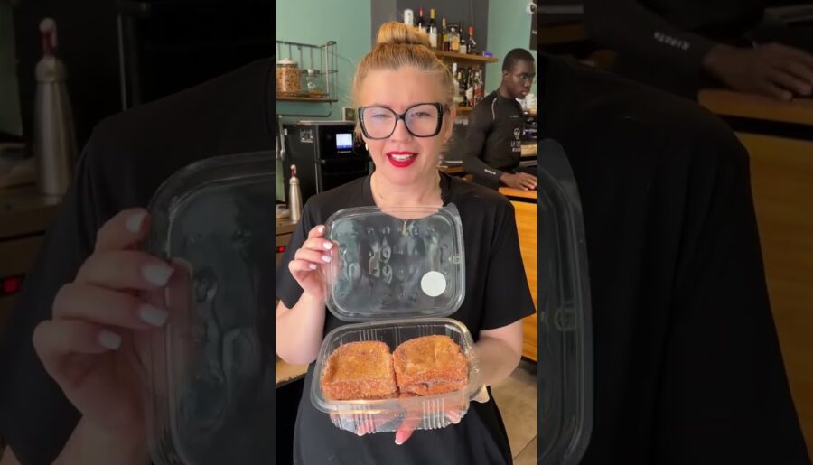 Tus momentos más dulces con nuestras clásicas TORRIJAS de leche, canela y azúcar. #Torrijas