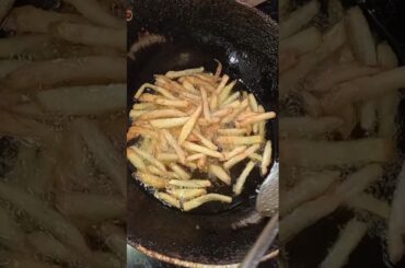 easy french fries recipe #food #youtubeshorts #recipe #cooking #viral #trending #shortvideo #shorts