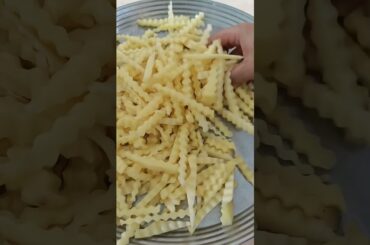 Crispy tasty Peri Peri French 🍟Fries Recipe #shorts #shortvideo #subscribe #iftarrecipe #iftar