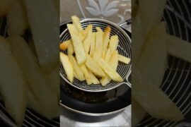 French Fries #shortsfeed #shorts #shortsvideo #frenchfries #viral