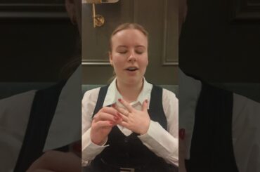 Review of Oscar - French restaurant in Paris #review #parisfrance