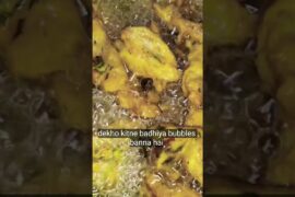 French Fries ke pakoda// #shortsvideo #food @cookingwithzahira8336 #indianrecipe