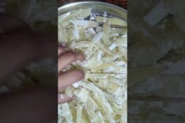 making a french fries #cooking #french fries #recipe #aalu #all my raspberry