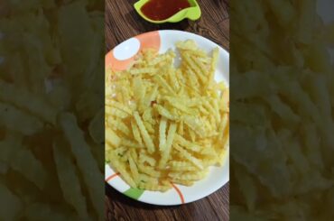 Macdonald Style French Fries Recipe #shorts #youtubeshorts #shortvideo#shortsfeed #fries#potatofries