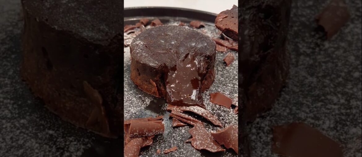 French Cuisine at Paul Cafe in UAE | Steak and Fries | Chocolate Fondant