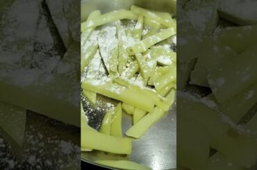French fries 🍟 #viral #recipe #viralshorts #youtubeshorts #cooking #food