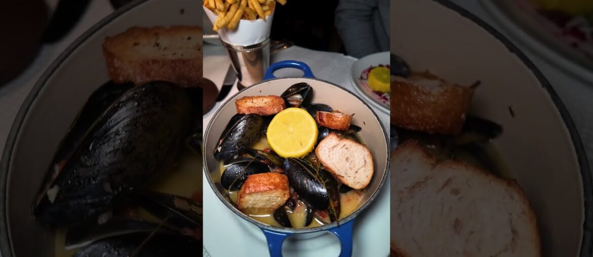 Dinner at Le Bilboquet | Caviar, Branzino & French Classics 🇫🇷