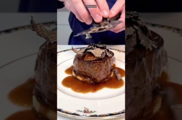 Tournedos Rossini #food #steakrecipes #french #cookingchannel #cooking #shortvideo #short